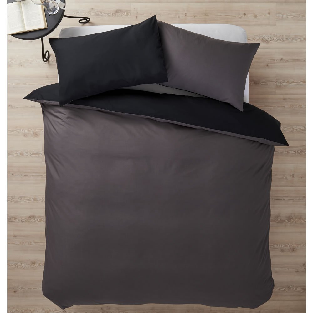 Wilko King Black and Charcoal 144 Thread Count Reversible Duvet Set Image 1