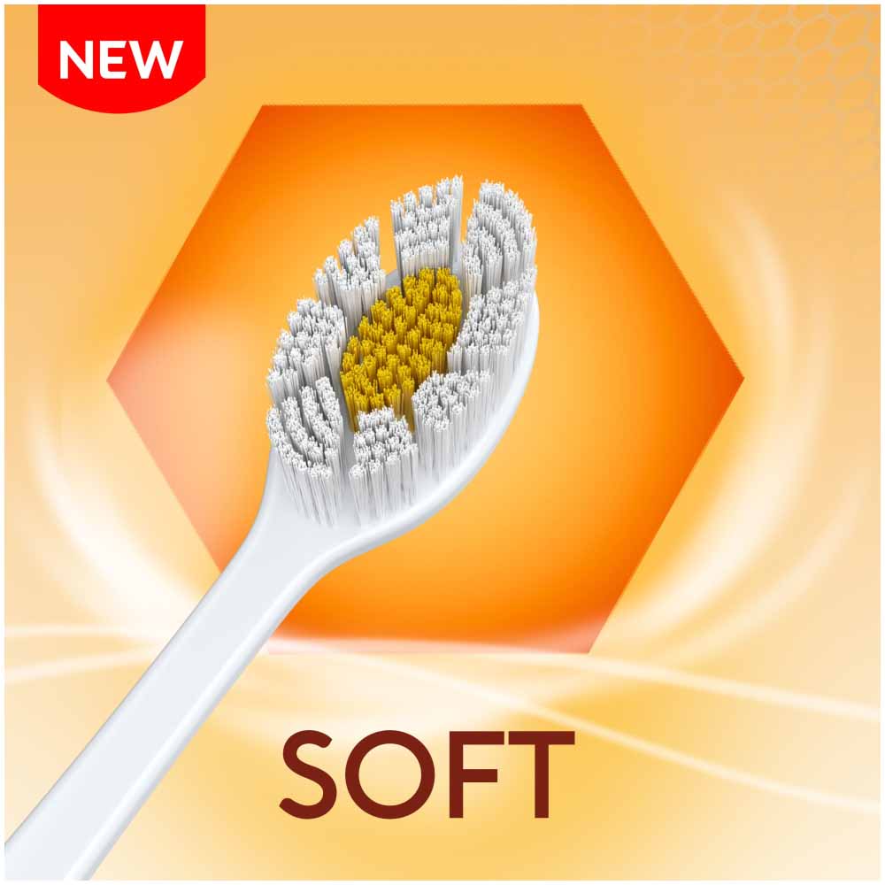 Colgate Gum Invigorate Soft Toothbrush Image 6