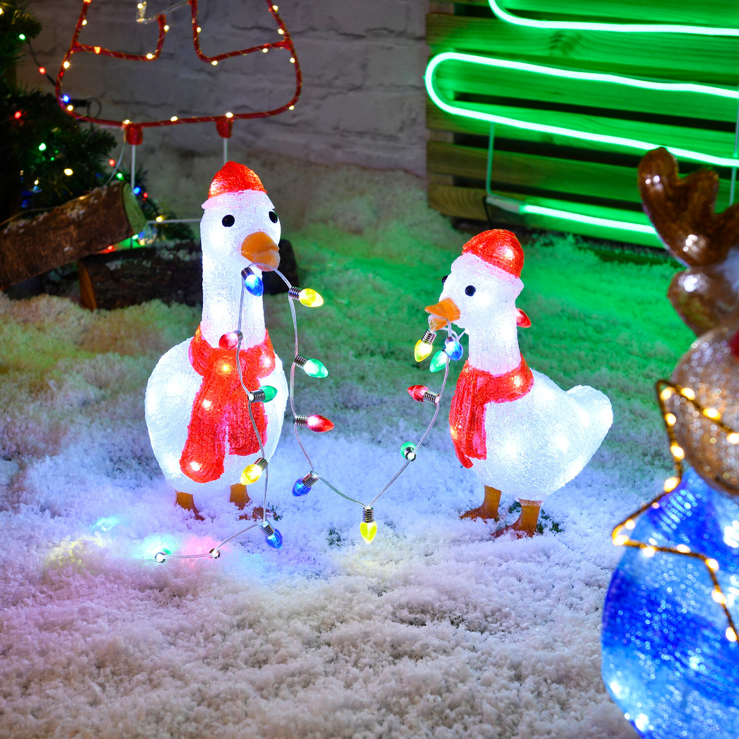 Set of 2 Acrylic Christmas GeeseCool White Image 1