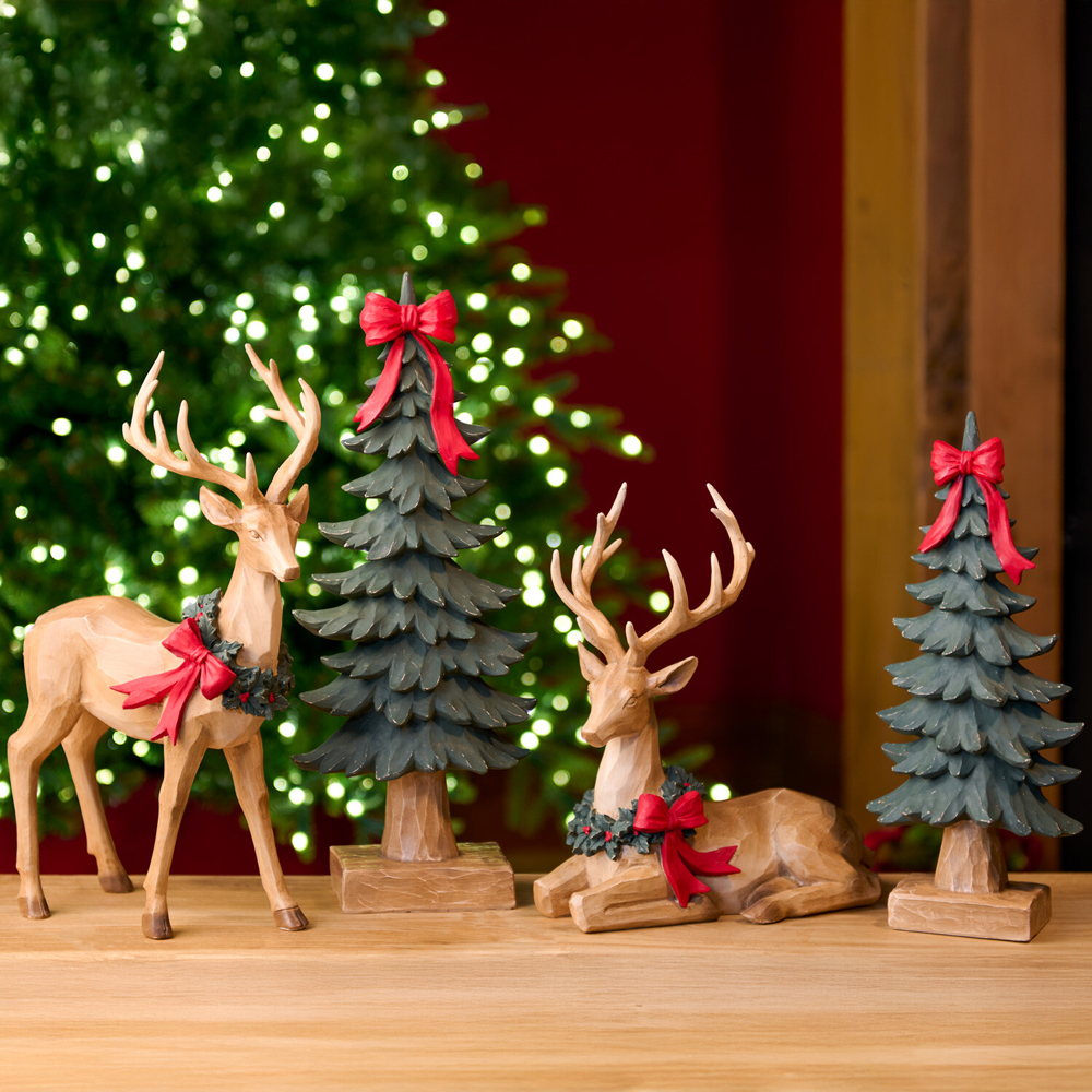 Set of 4 Traditional Reindeer Scene Figures Image 5