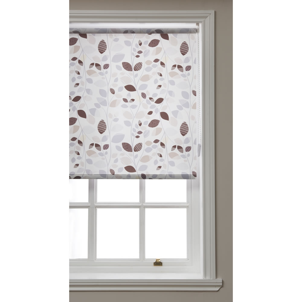 Wilko Tribal Fall Leaf Roller Blind 120cm wide x 160cm drop Image