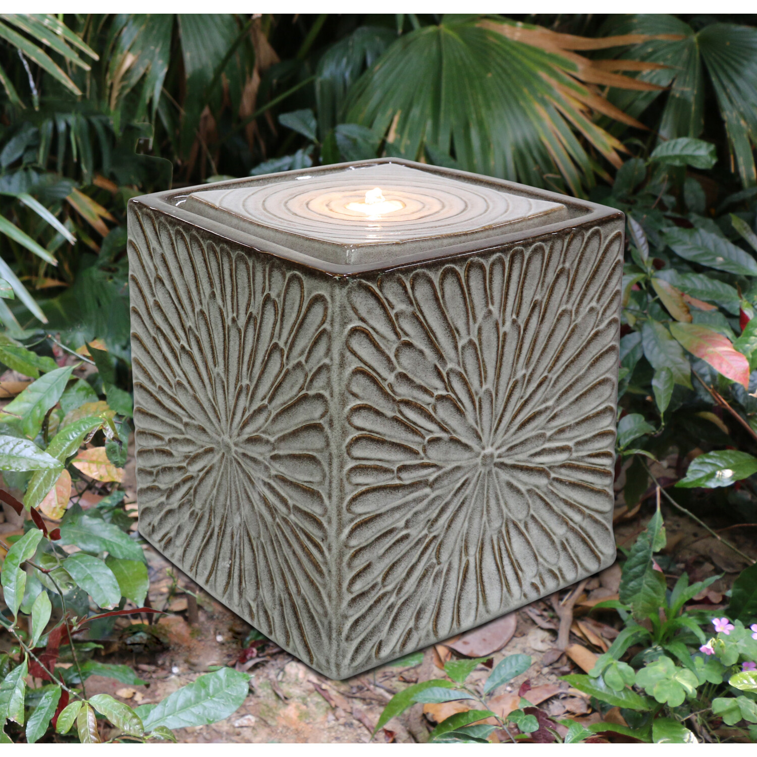 Bubbling Glazed Square Water Feature - Grey Image 2