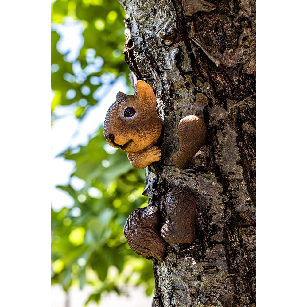 Marco Paul Squirrel Tree Hugger Garden Ornament Image 5