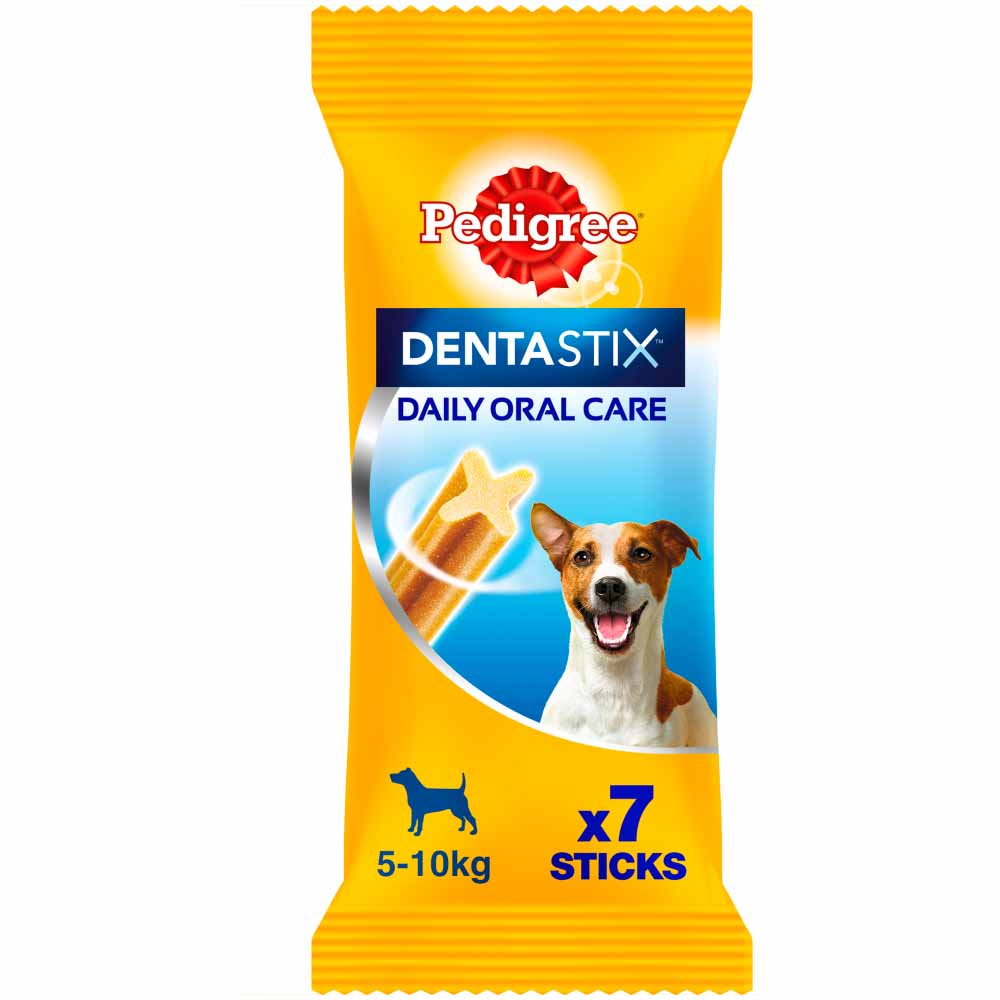 Pedigree 7 Pack Dentastix Daily Adult Small Dog Treats Dental Sticks 110g Image 1