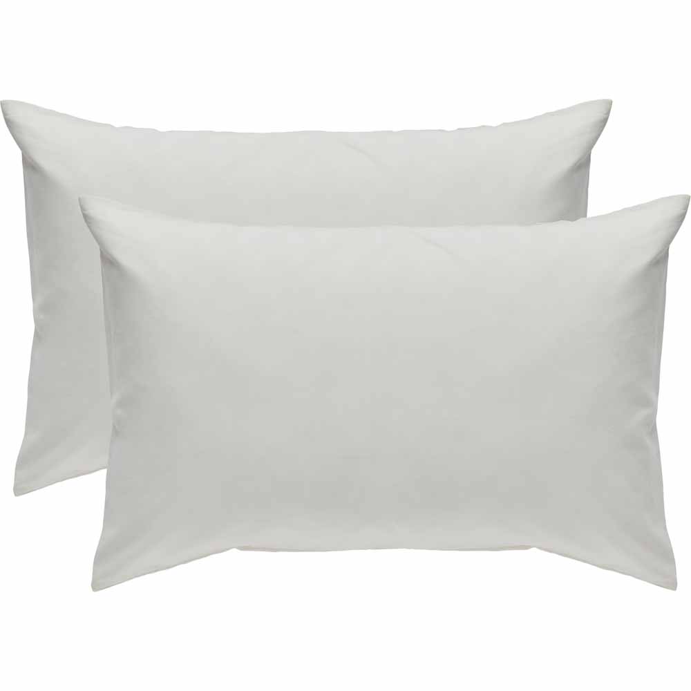 Wilko Functional Cream Housewife Pillowcases 2 pack Image 1