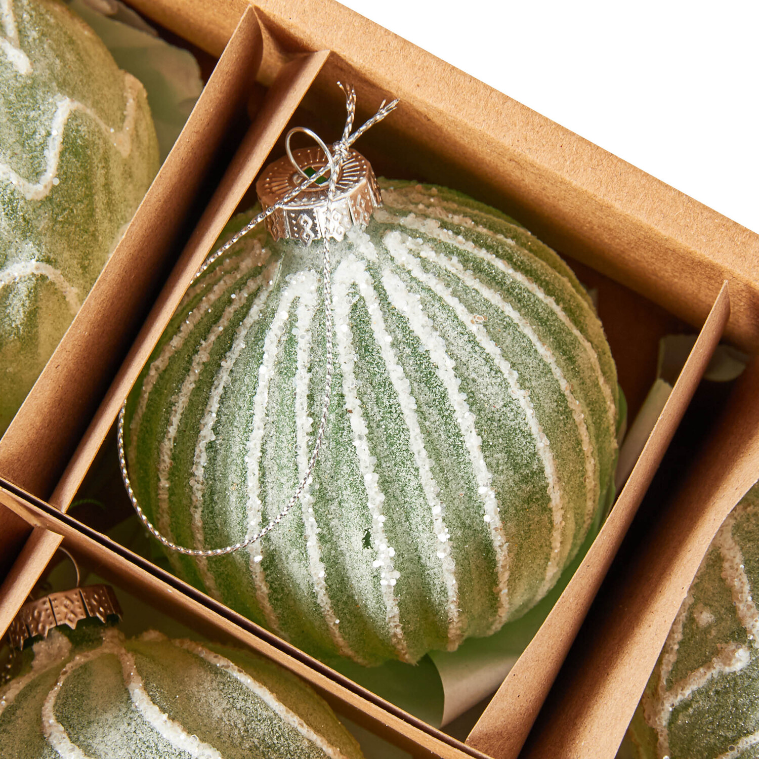 Set of 6 Frosted Baubles Green - Green Image 3