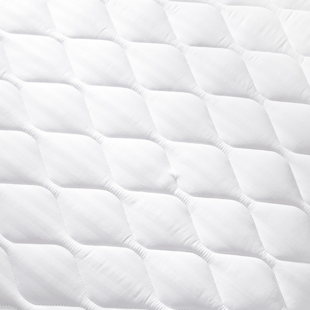 Wilko Best Super King Mattress Topper Image 3