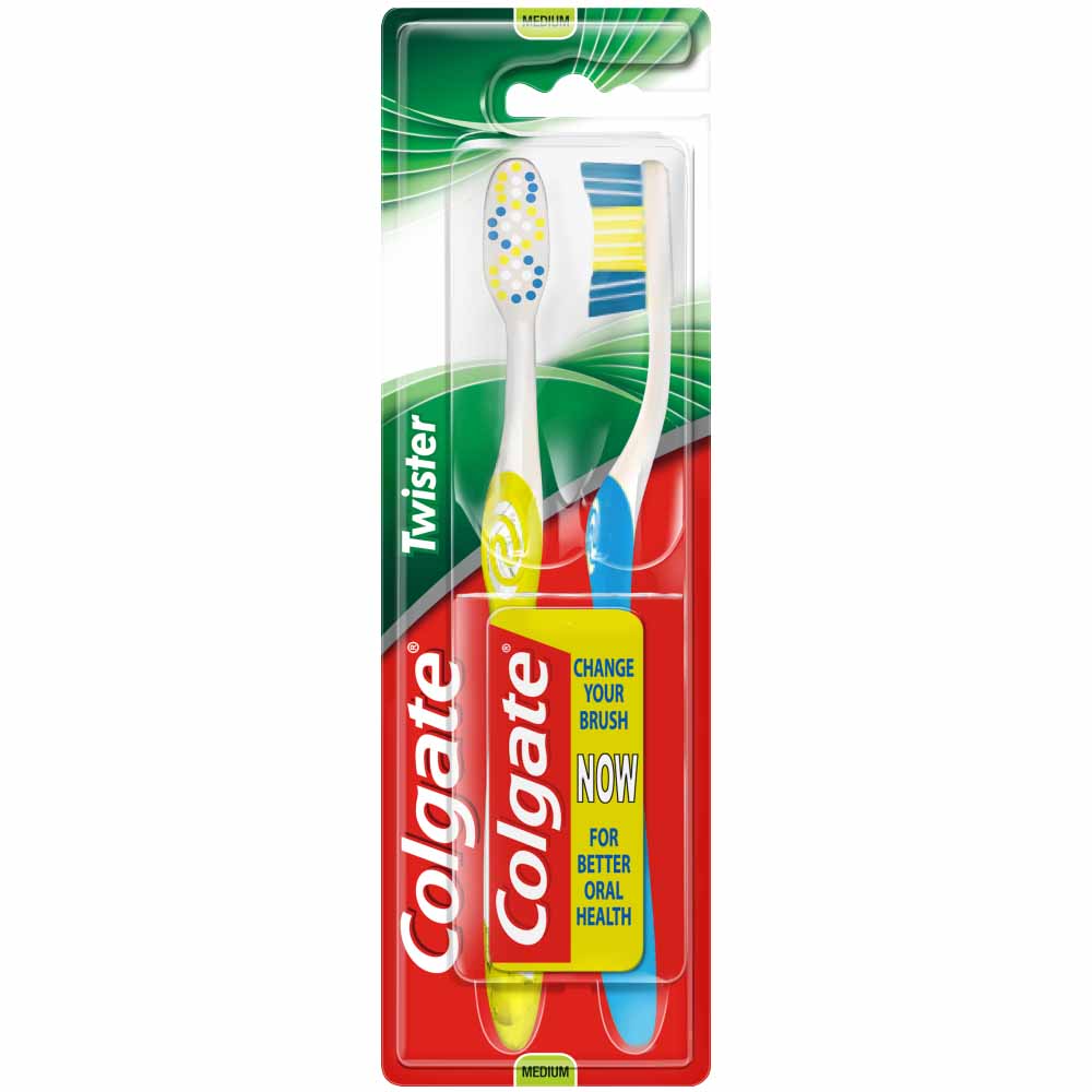 Colgate Twister Medium Toothbrush 2 pack Image 2