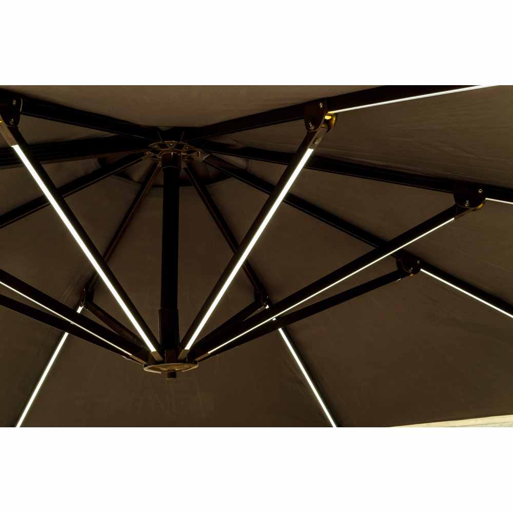 Royalcraft LED Cantilever Overhanging Parasol 3.5m Image 7
