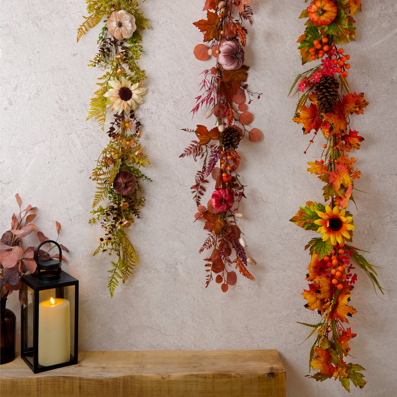 Autumnal Plum Garland Image 2