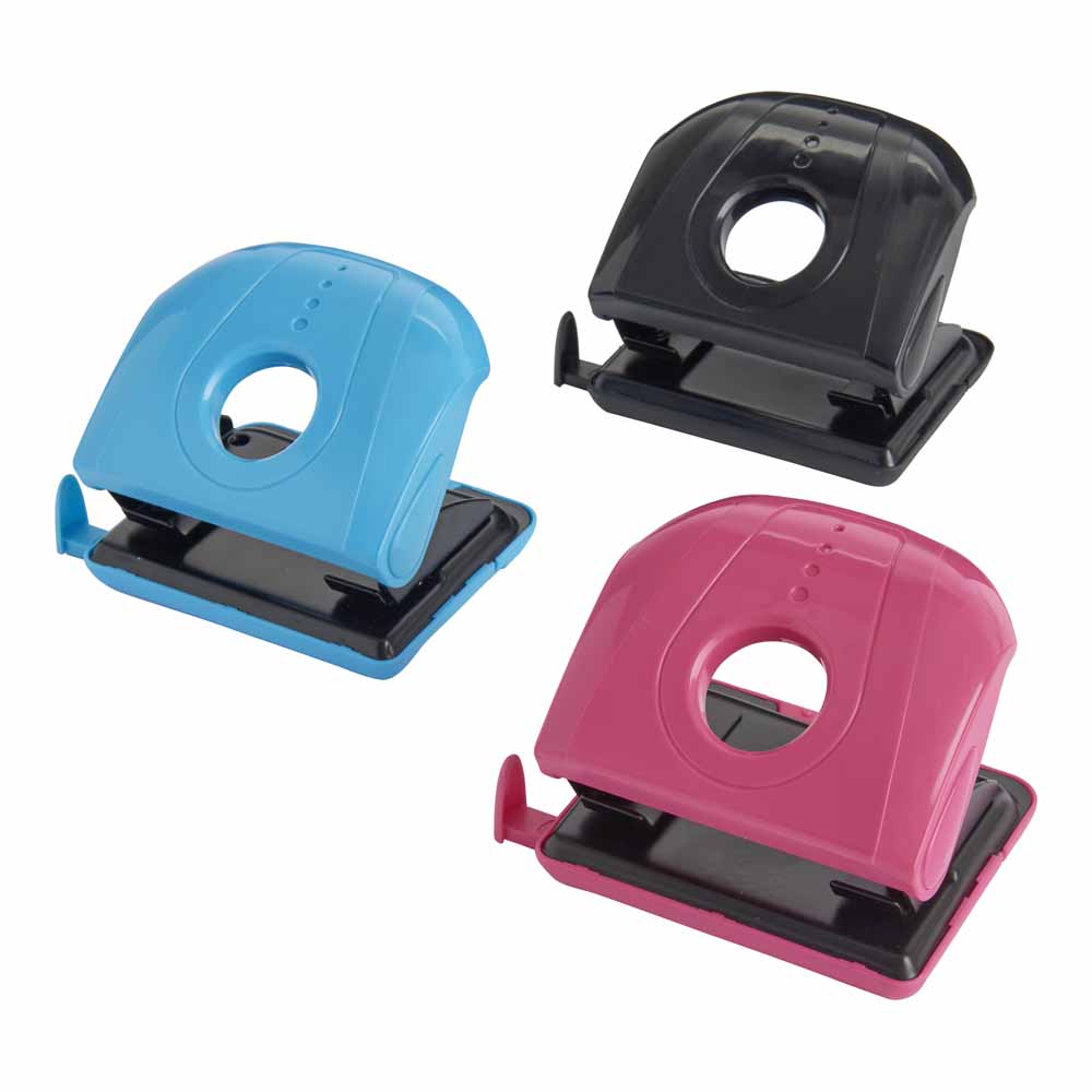 Single Wilko Hole Punch in Assorted styles Image 1