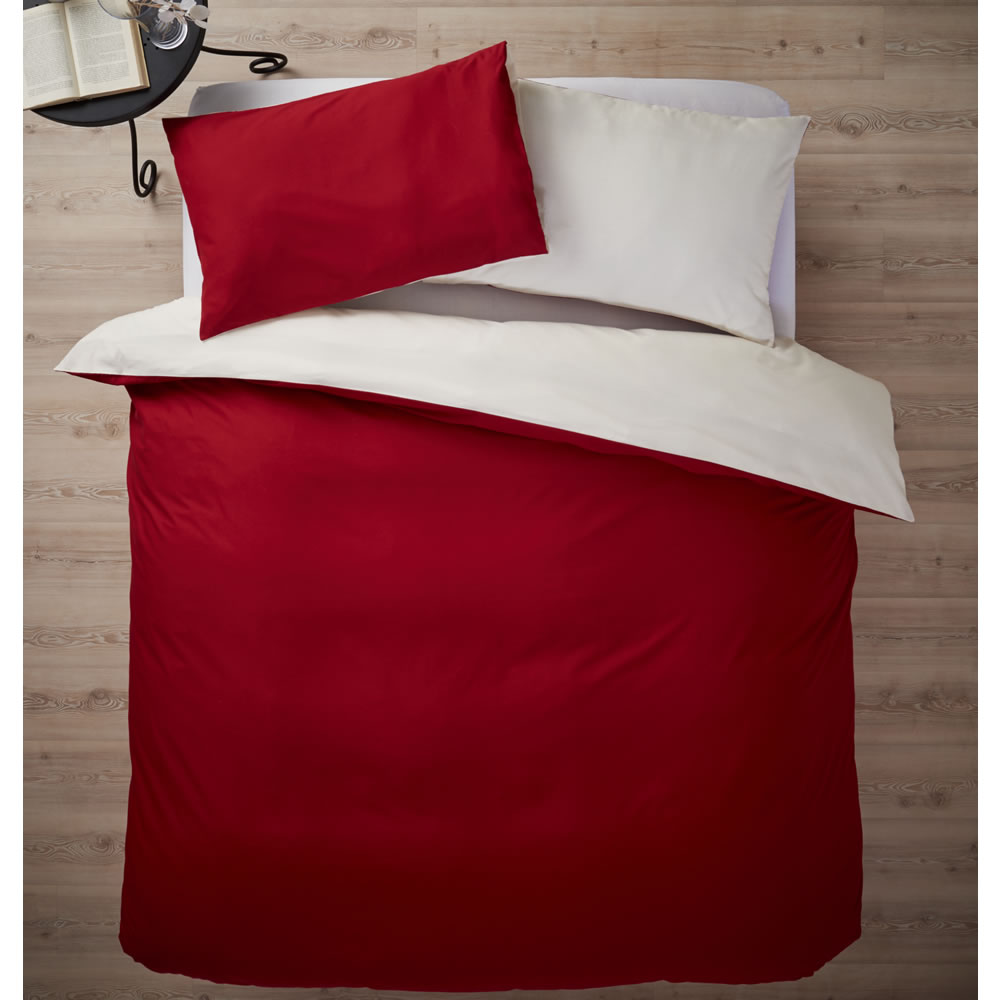 Wilko Reversible Red and Cream King Size Duvet Set Wilko