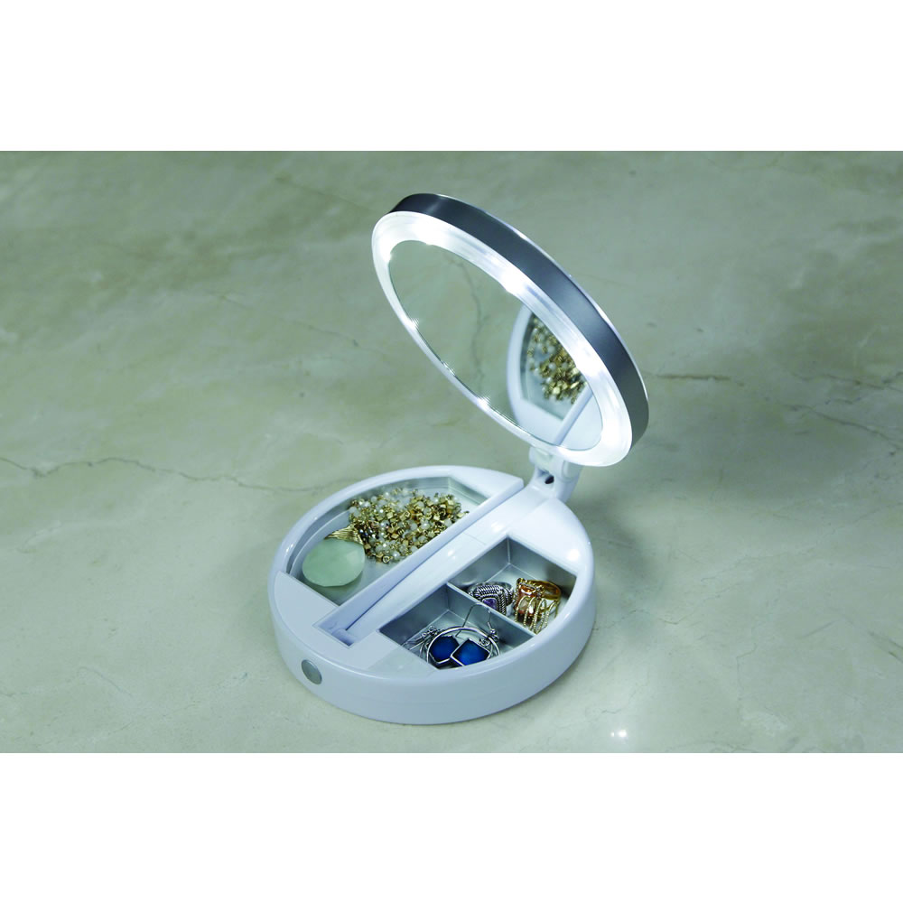 JML Finishing Touch Flawless Folding Mirror Wilko