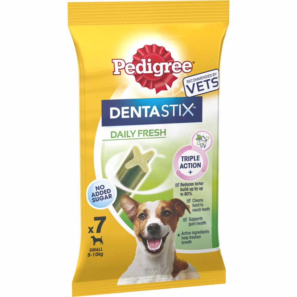 Pedigree 7 pack Dentastix Daily Oral Care Dog Treats for Small Dogs Image 2