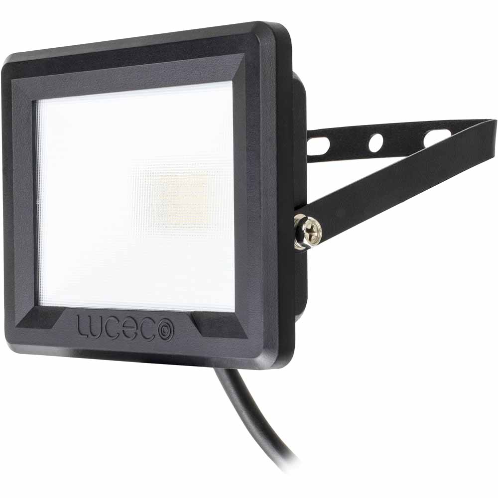 Luceco LED Slimline Floodlight IP65 Black 800LM 10W 4000K 1.0m Cable