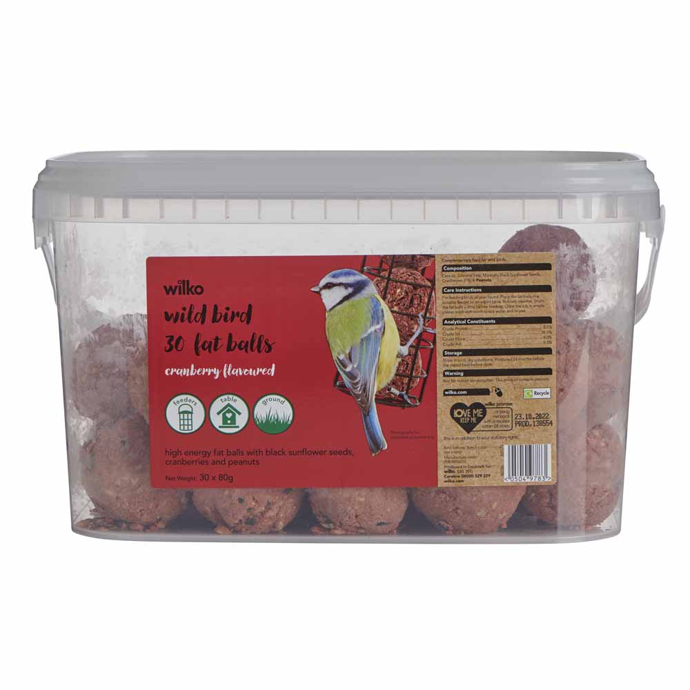 Wilko Ultimate Cranberry Wild Bird Fat Balls 30 Pack Wilko