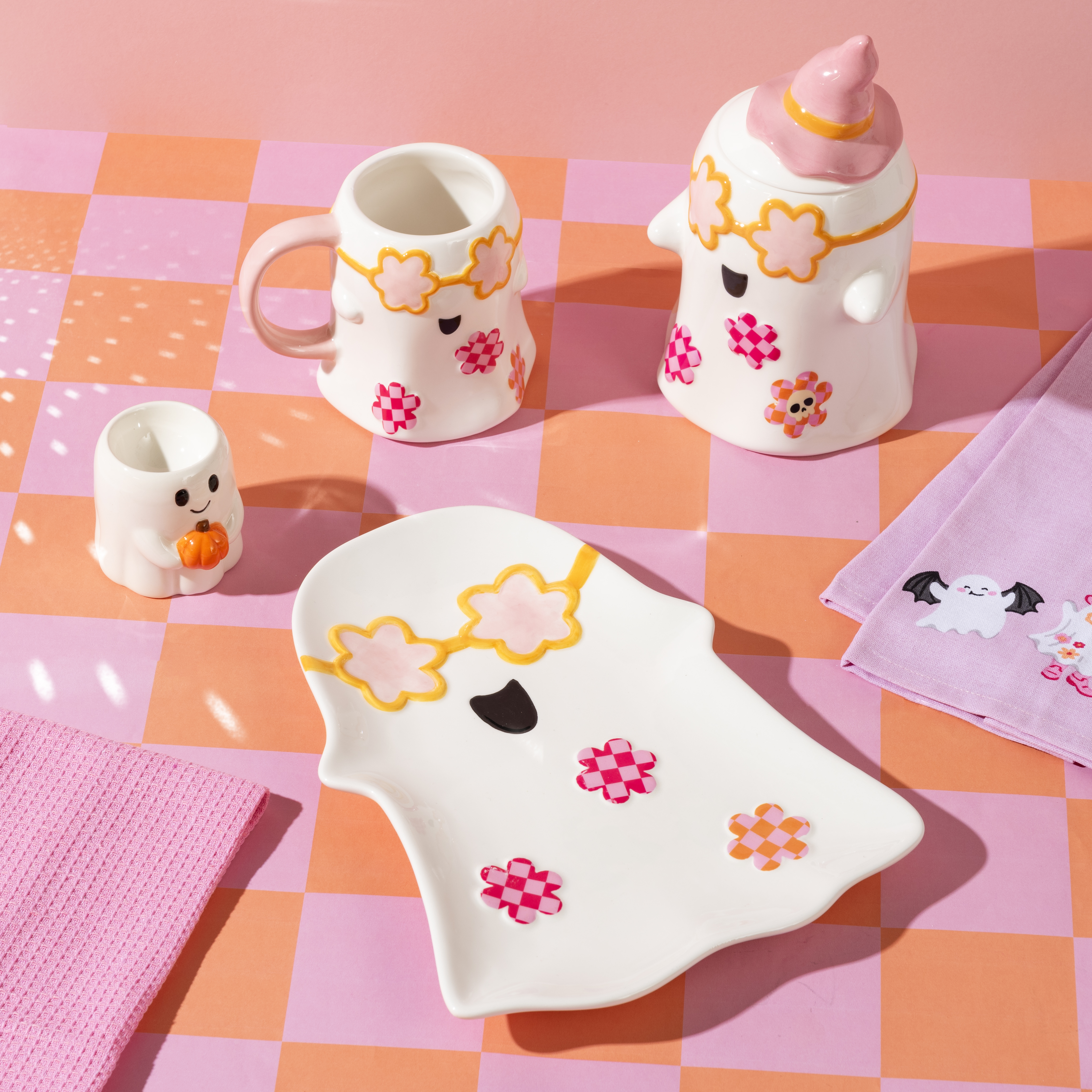 Goldie Ghost Serving Plate Image 3