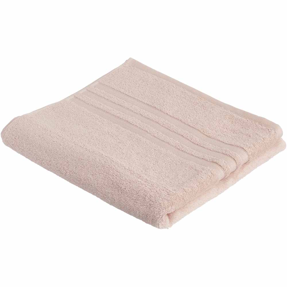 Wilko Best Pink Bath Towel Image 1