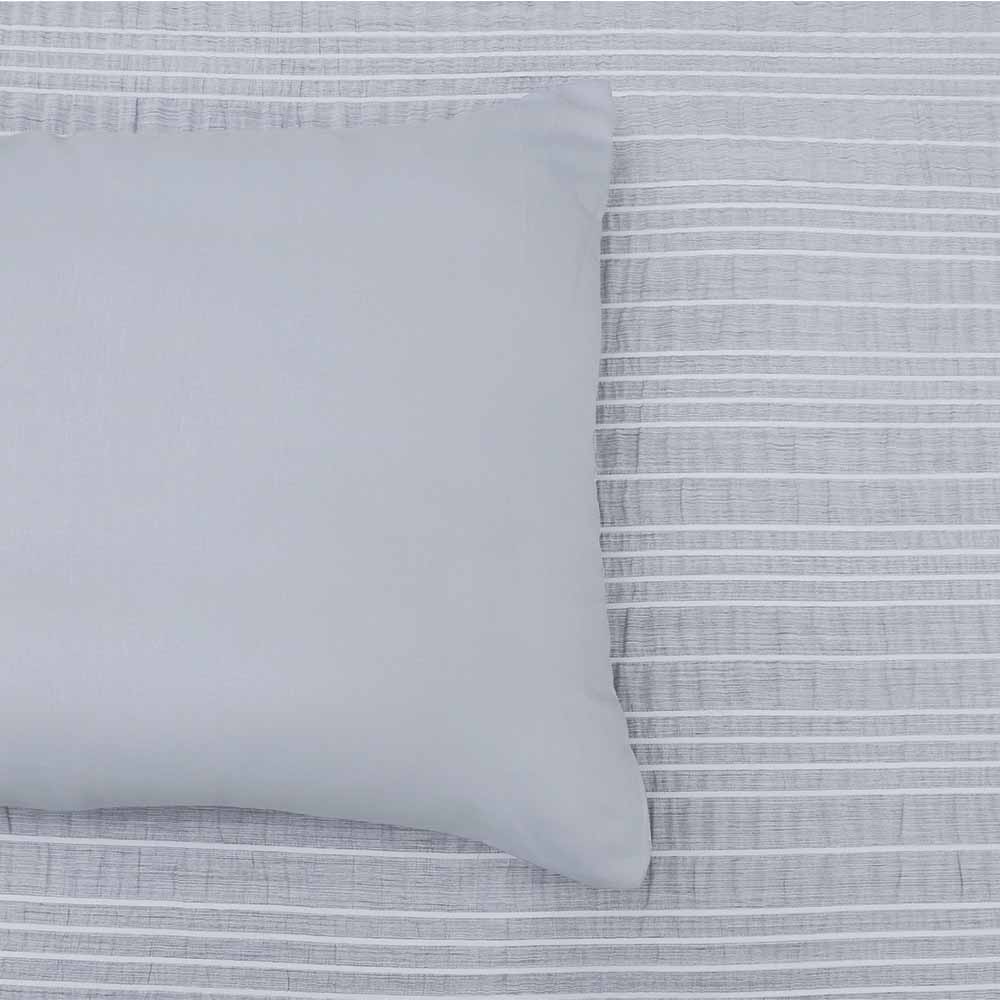 Wilko Grey Textured Polyester Stripe Double Duvet Set Image 3