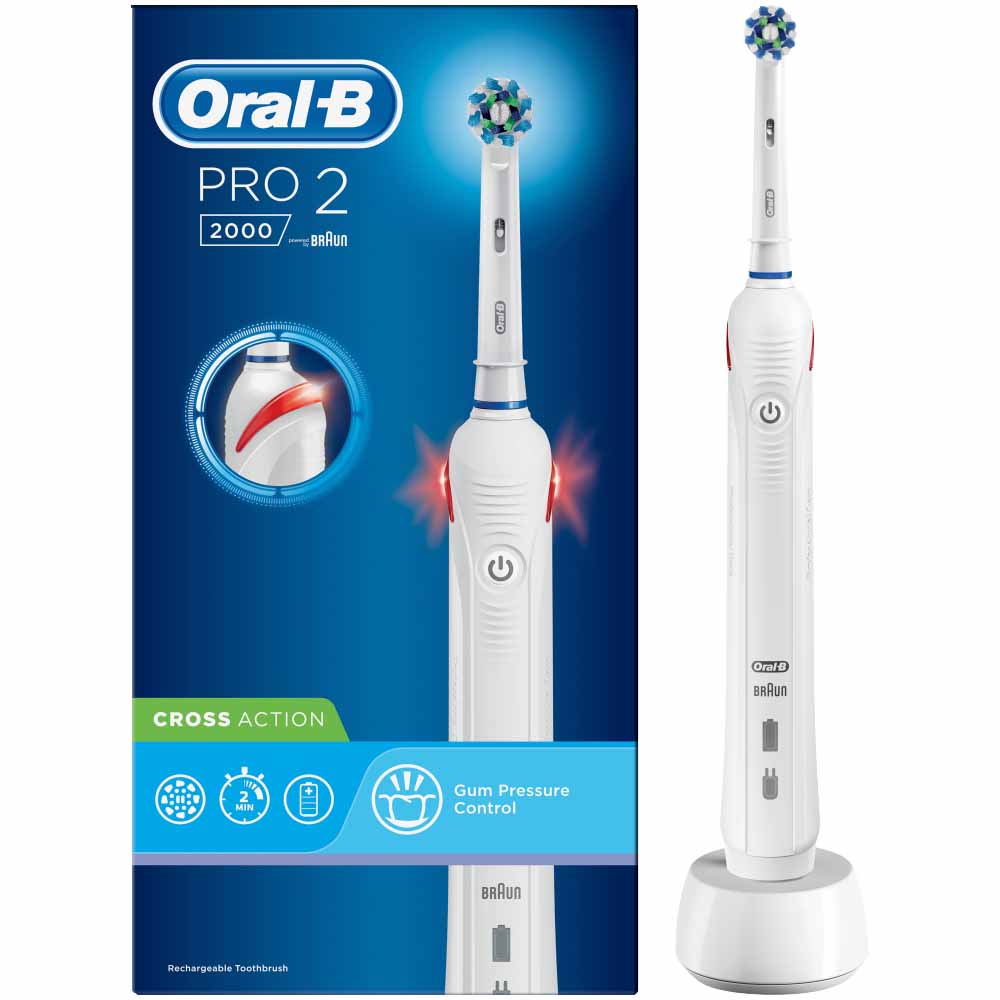 Oral-B Pro 2 2000 Cross Action Electric Rechargeable Toothbrush Image 3