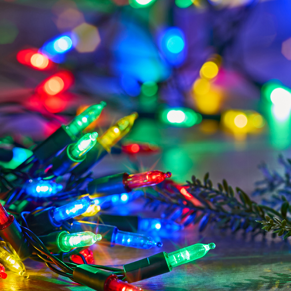 The Christmas Workshop 200 Multicolour Ultra Bright Christmas Tree Lights Image 2