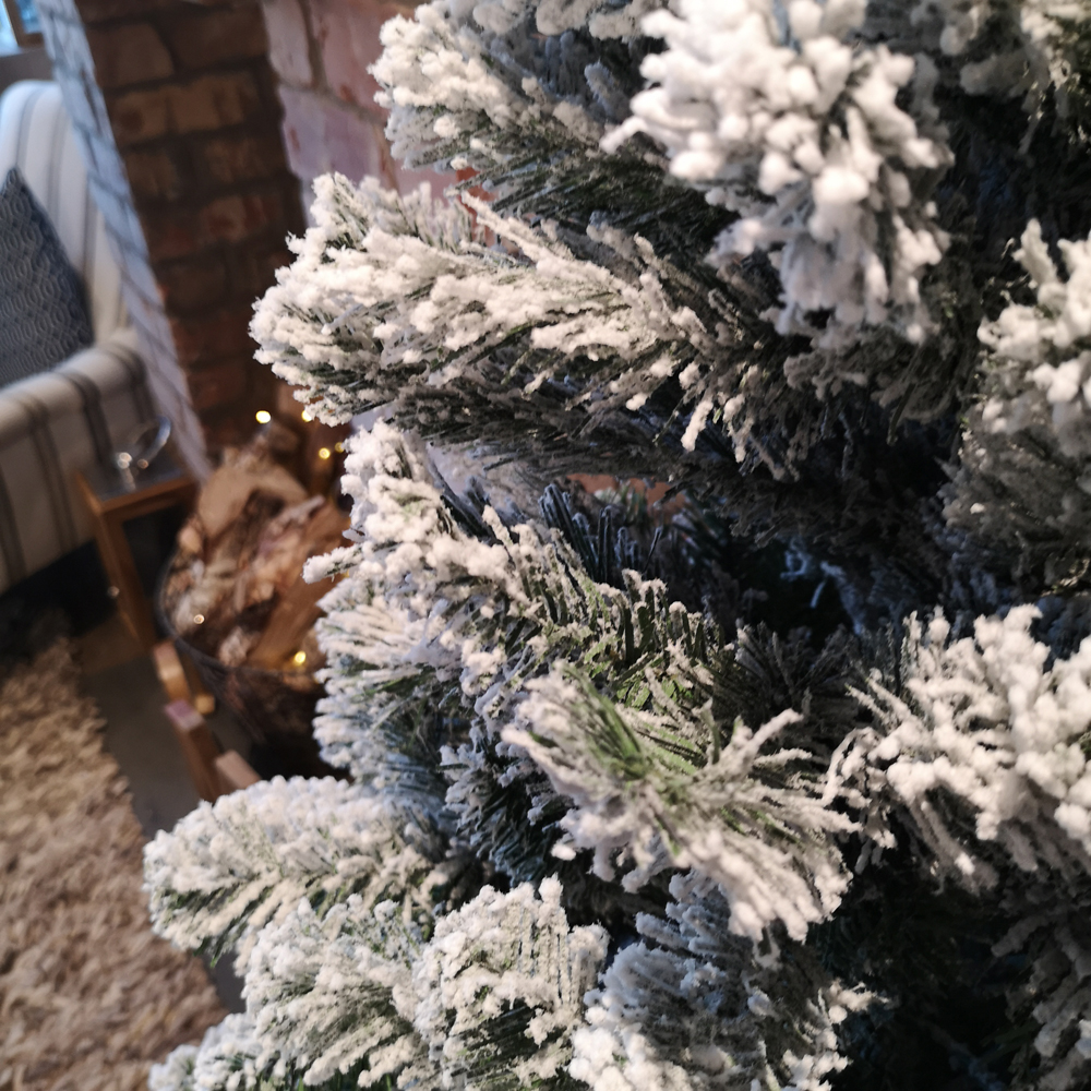 Samuel Alexander Kaemingk Imperial Pine Hinged Snow Flocked Artificial Christmas Tree with Stand 6ft Image 3