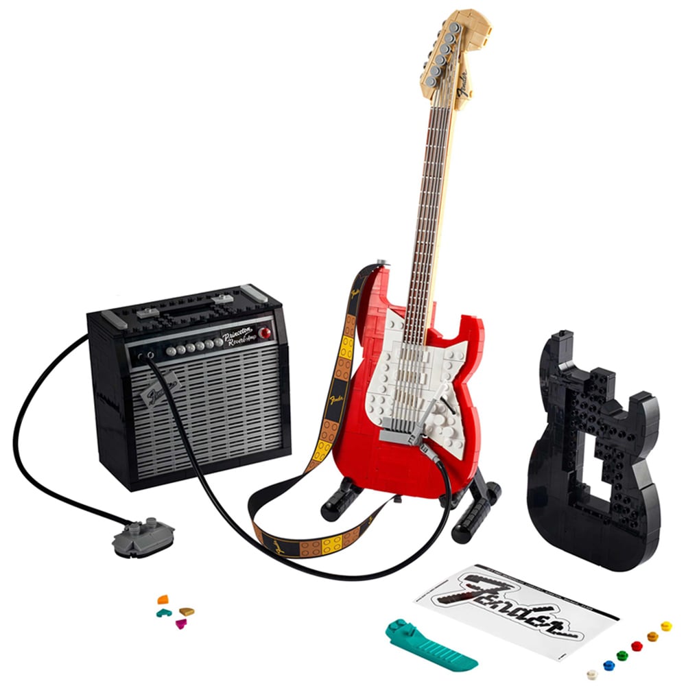 LEGO 21329 Ideas Fender Stratocaster Image 2