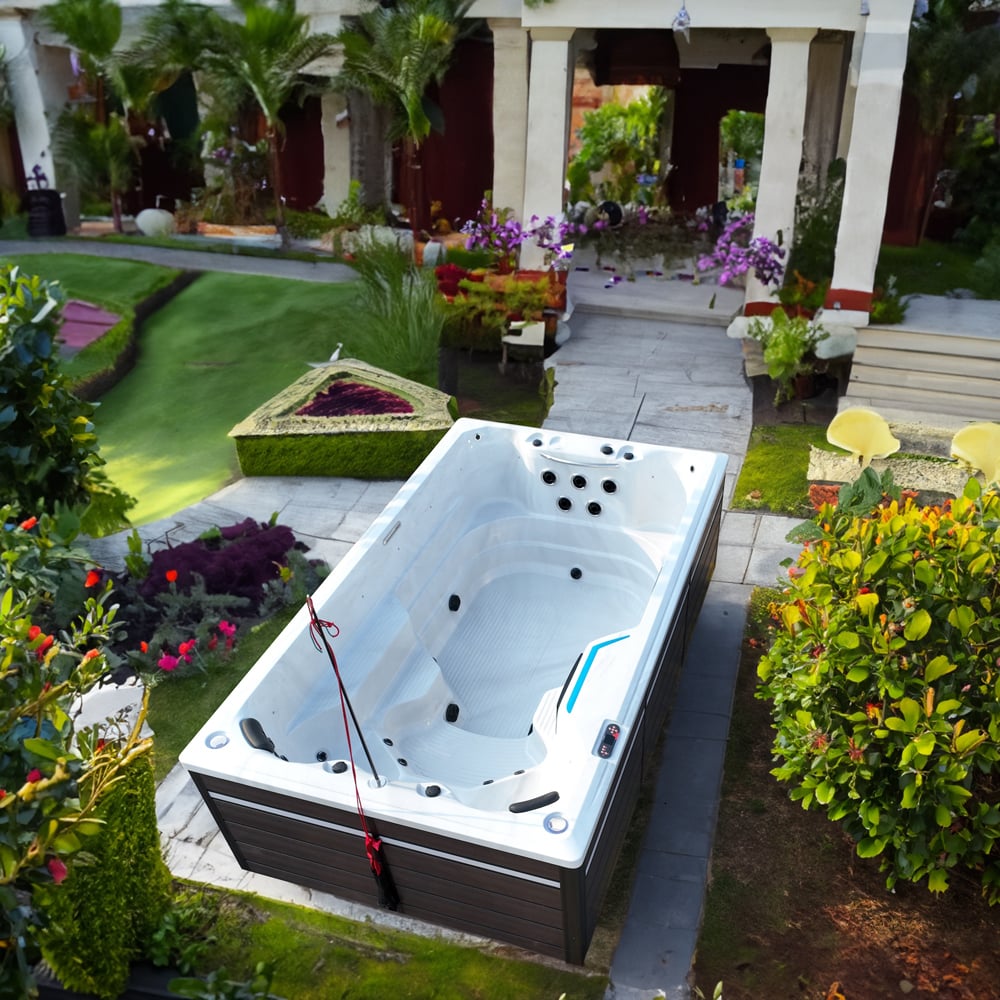 Canadian Spa Company St Lawrence XSport Spa Image 2