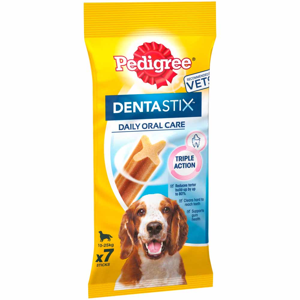 Pedigree 7 pack Daily Dentastix Medium Dog Treats Image 3