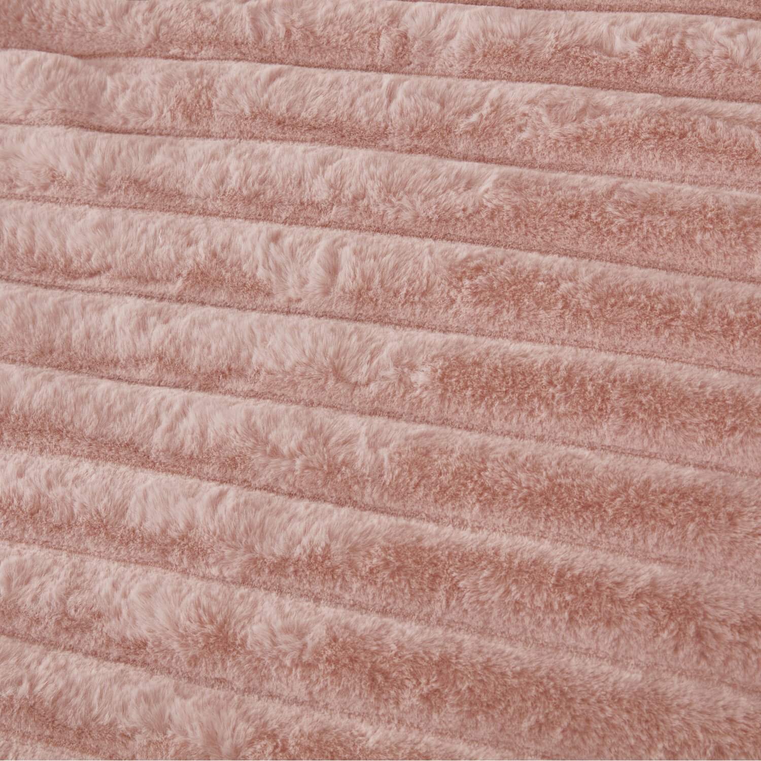 Colorado Faux Fur Duvet Set Blush Double Image 3