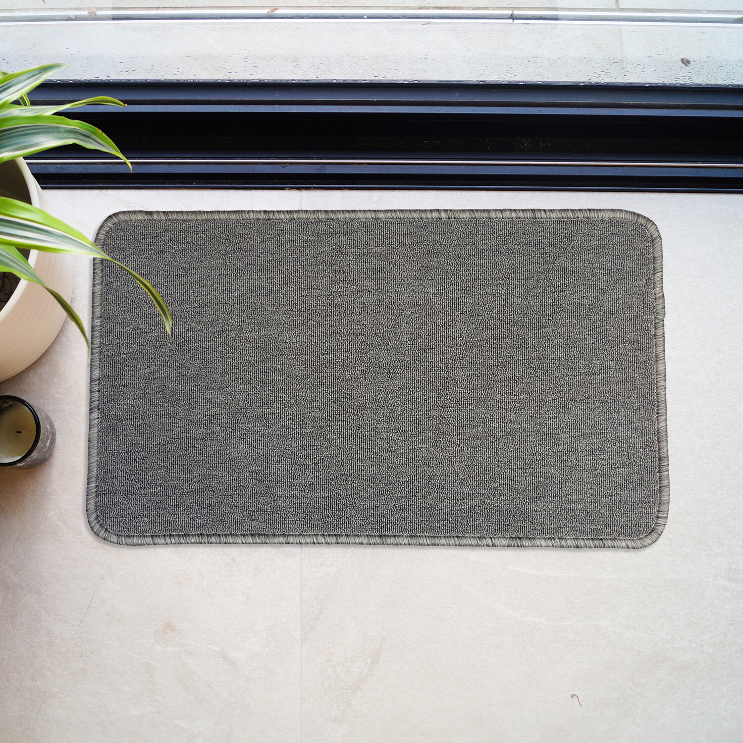 Pack of 2 Duo Tone Washable Mats Grey Image 2