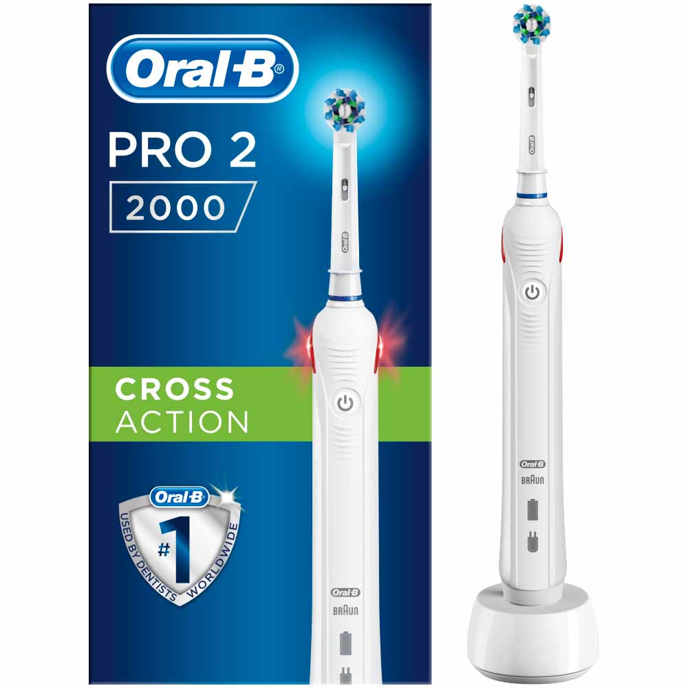 Oral-B Pro 2 2000 Cross Action Electric Rechargeable Toothbrush Image 1