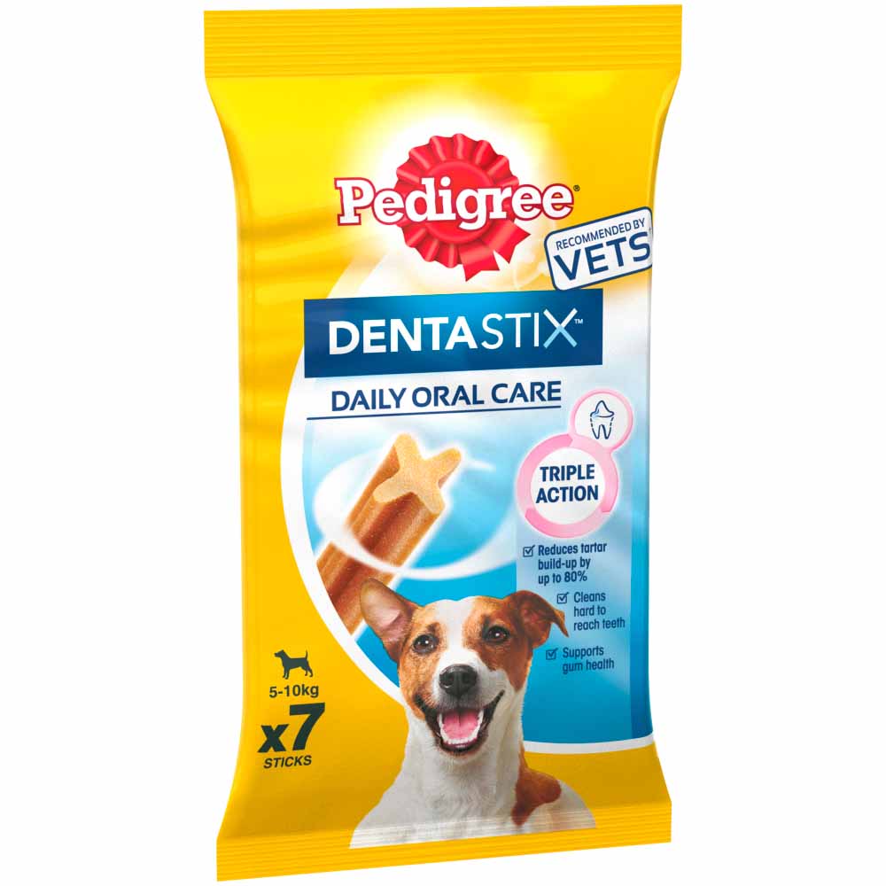 Pedigree 7 Pack Dentastix Daily Adult Small Dog Treats Dental Sticks 110g Image 2