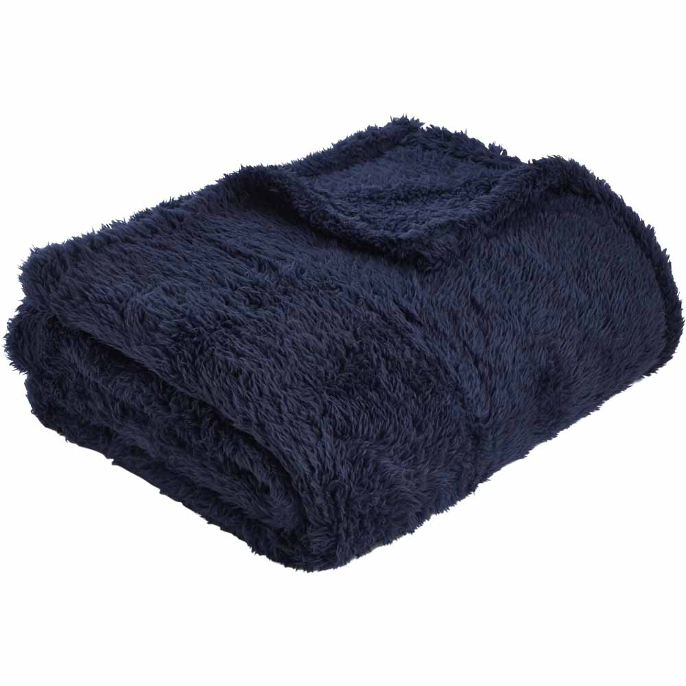 Wilko Navy Teddy Throw 130 x 170cm Wilko