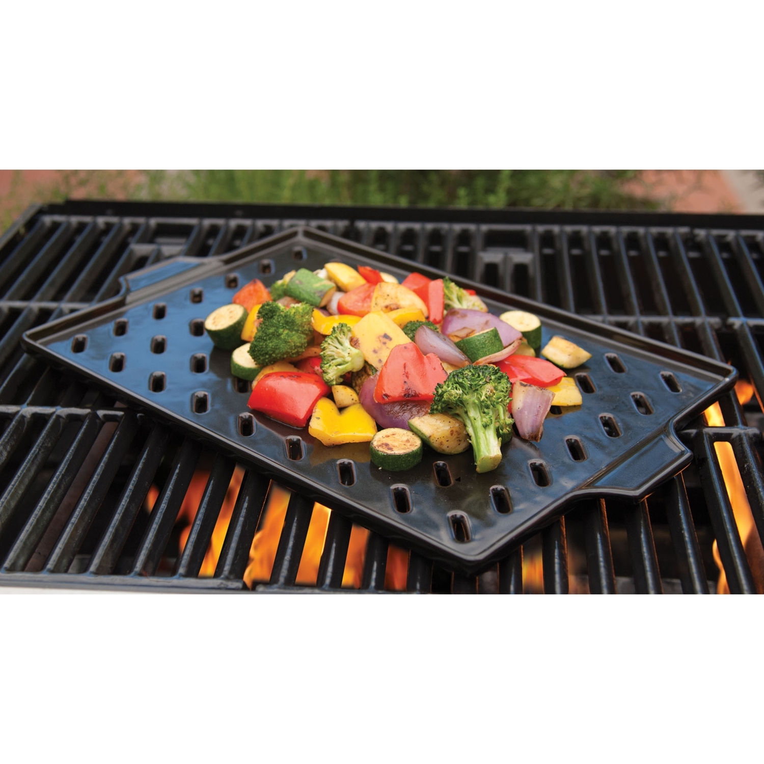 Charcoal Companion Flame-Friendly Ceramic Grilling Grid Image 2