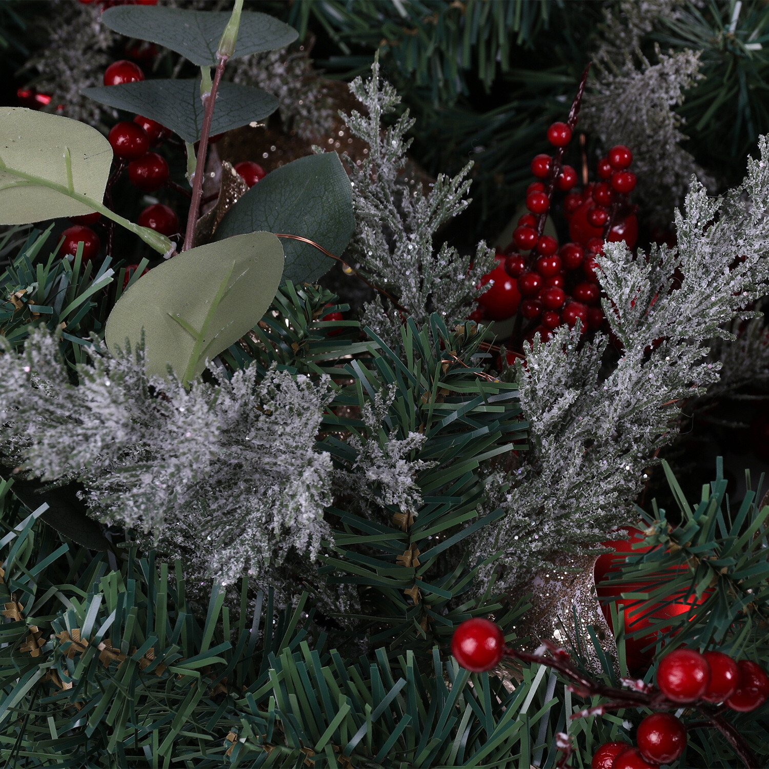 Traditional LED Garland - Green Image 3