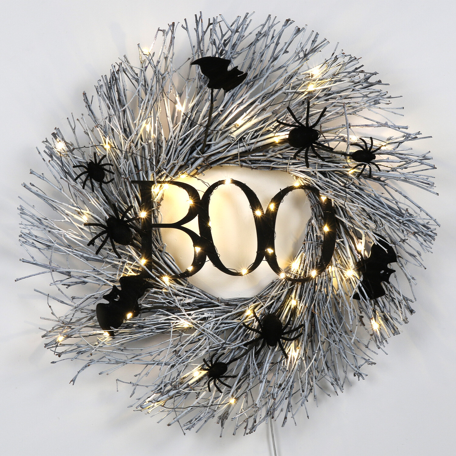 LED Boo Wreath - Black Image 2