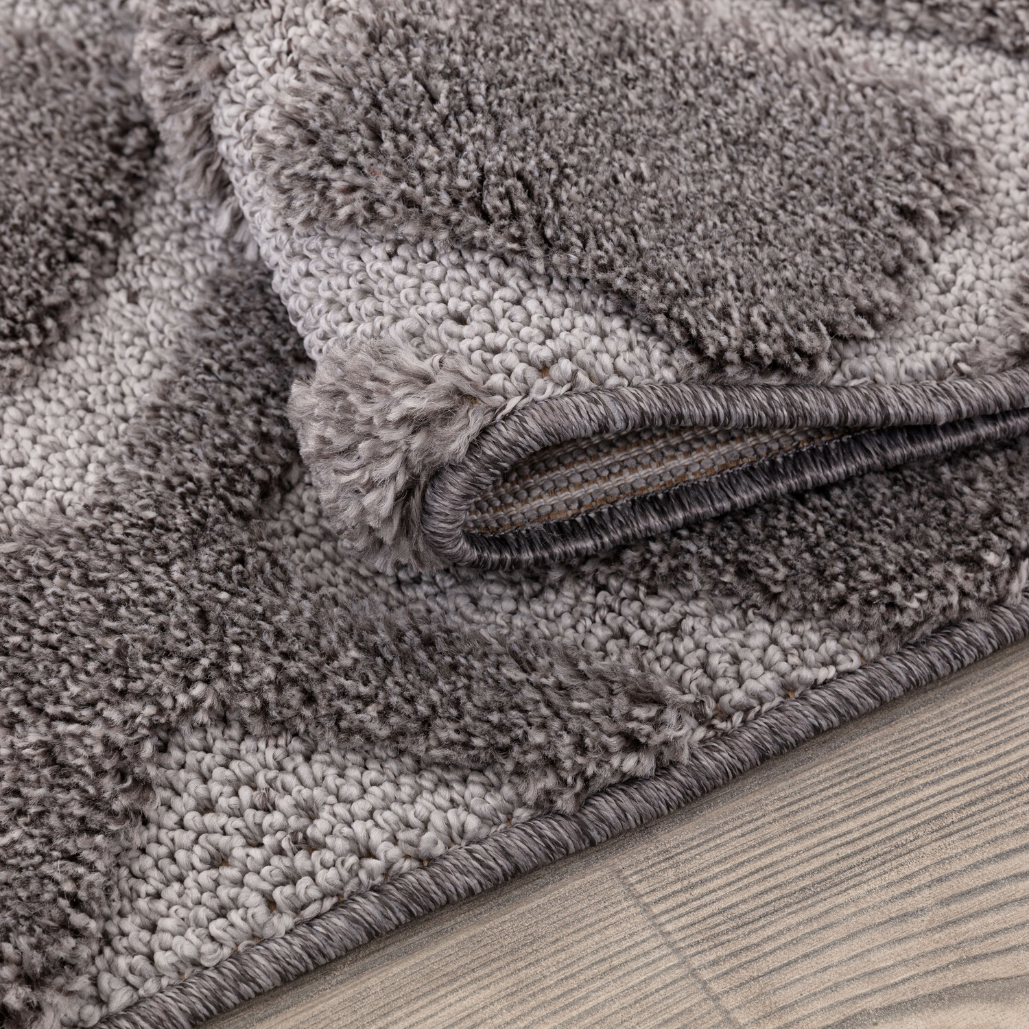 Diamonds Rug - Grey / 160cm Image 3