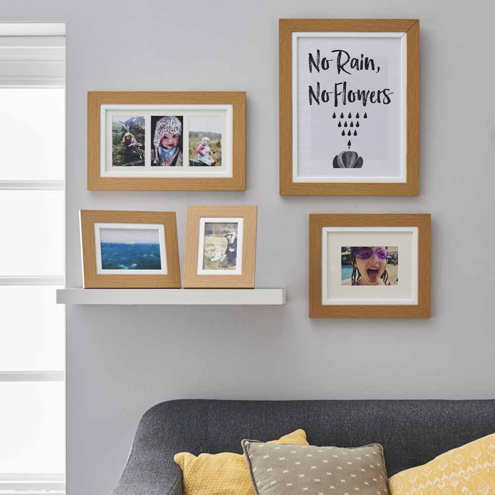 Wilko Oak Effect Photo Frame 12 x 10 Inch Wilko