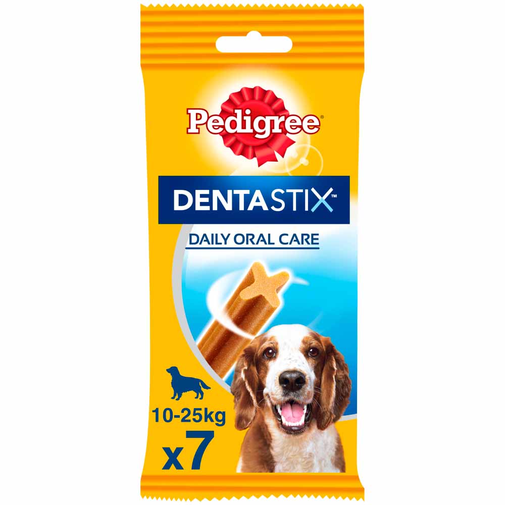 Pedigree 7 pack Daily Dentastix Medium Dog Treats Image 1