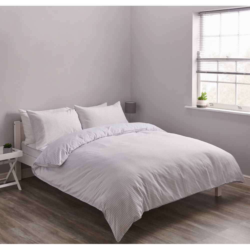 Wilko Double Ticking Stripe Reversible Duvet Set Wilko