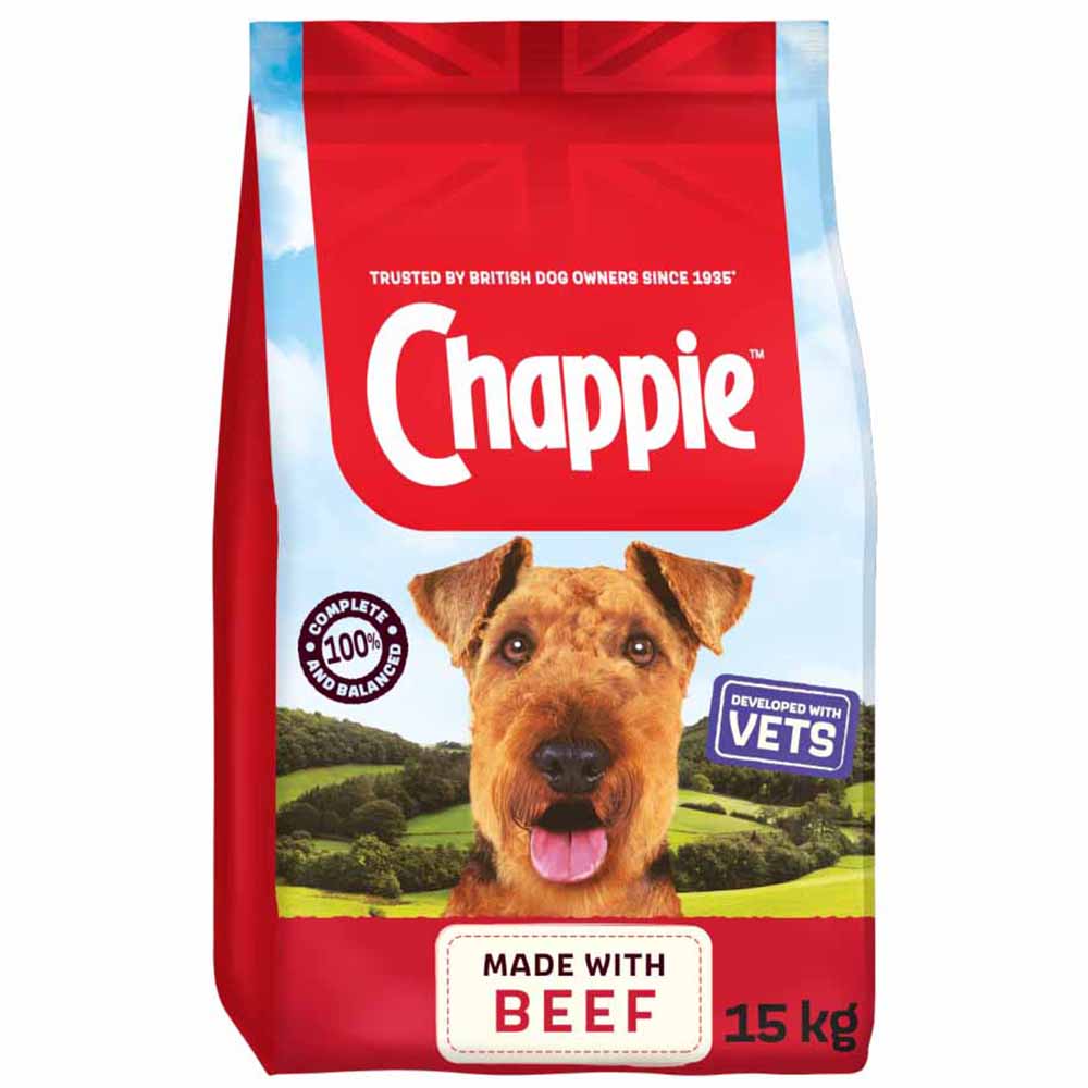 Chappie Complete Beef and Whole Grain Cereal Dog Food 15kg Image 1