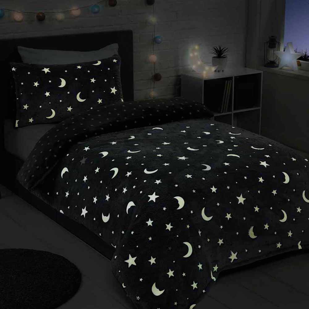 Sleepdown Fleece Stars Glow in the Dark Duvet Set Single Image 1
