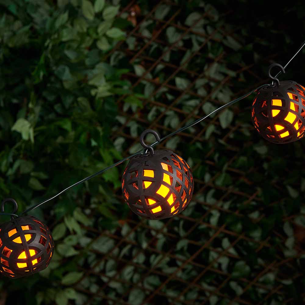 Wilko 6 Bulb Ball Fire Glow Solar String Lights Image