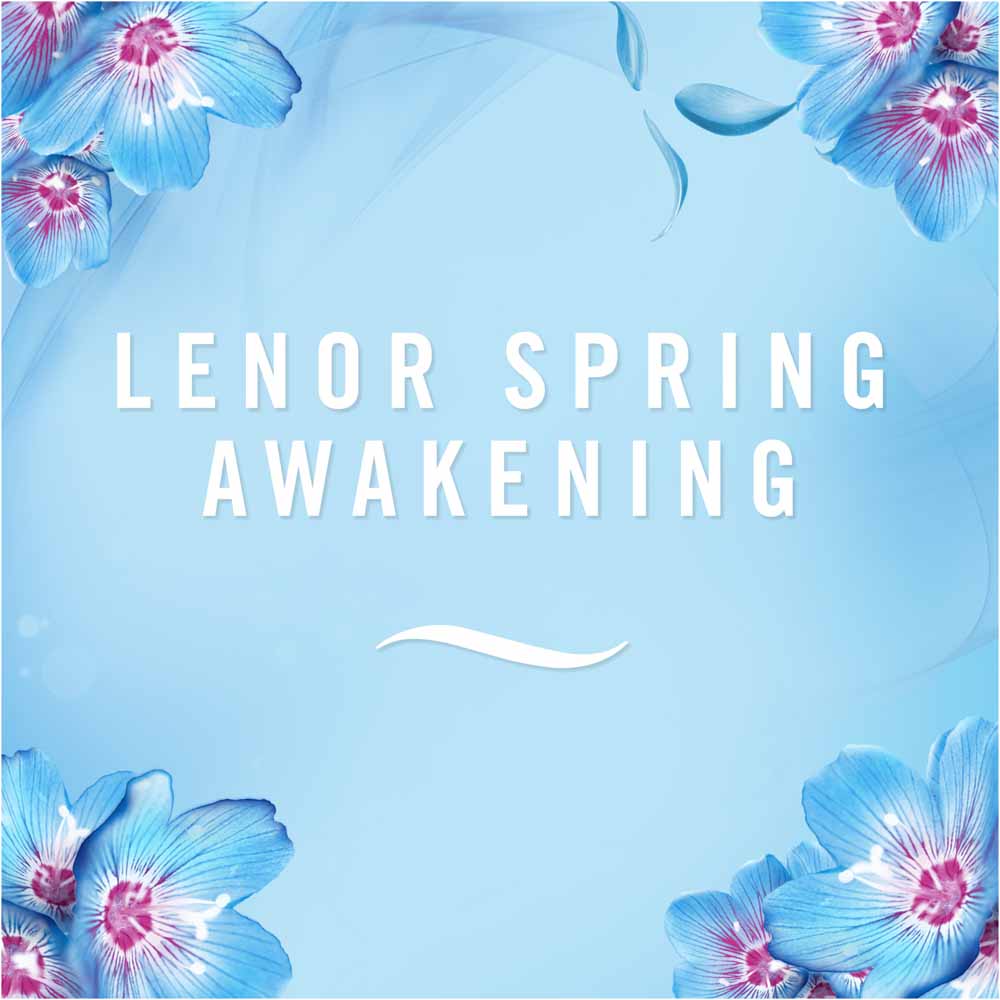 Febreze Spring Awakening Fabric Freshener 500ml Image 2