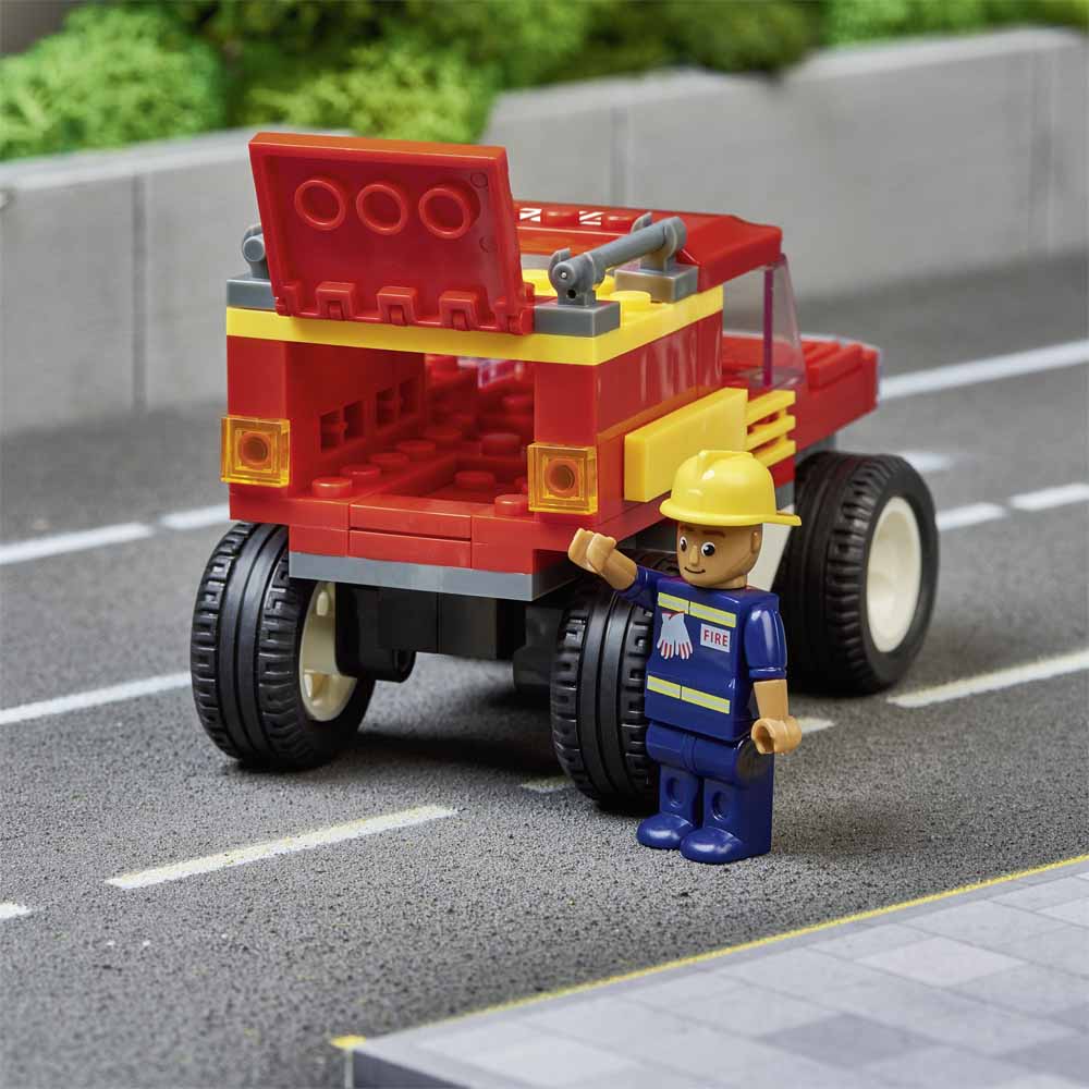 Wilko Blox Fire Truck Small Set Image 5