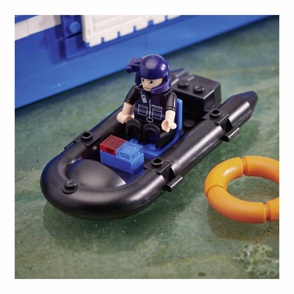 Wilko Blox Police Boat Bumper Set Image 2