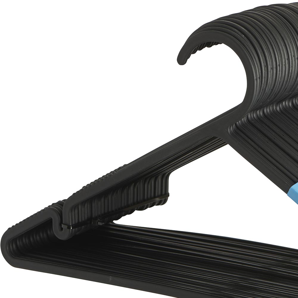 Wilko Black Coat Hanger 30 Pack Wilko