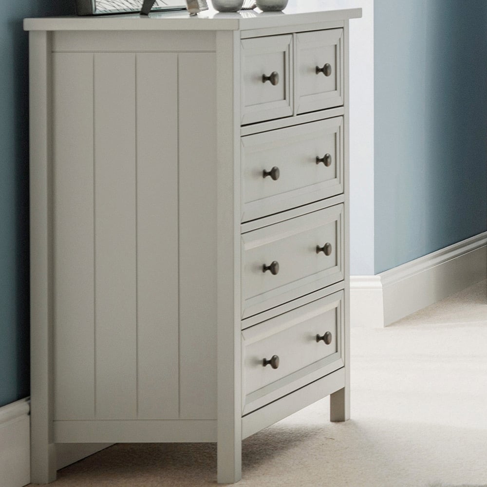 Julian Bowen Maine 5 Drawer Dove Grey Chest of Drawers Image 6