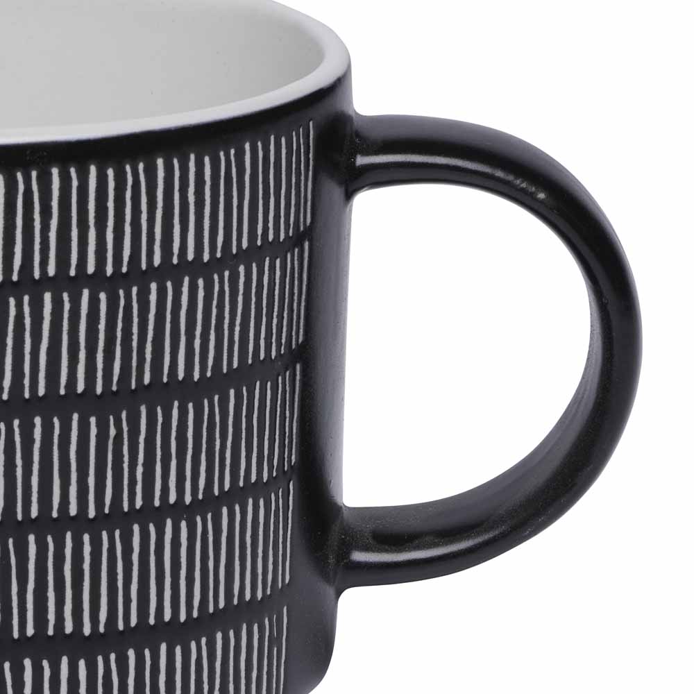 Wilko Black and White Fusion Stacking Mugs Image 8